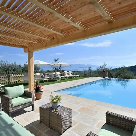 Poggio A Mandria Villa