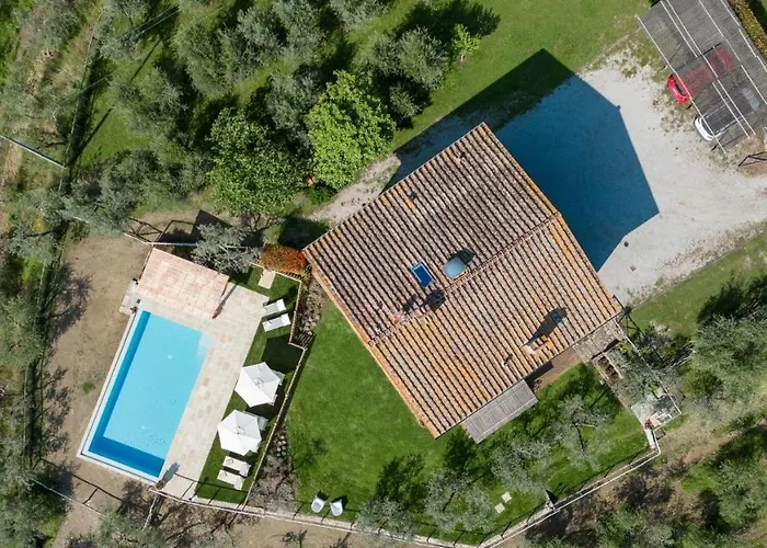 Poggio A Mandria Villa *