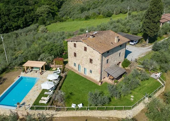 Poggio A Mandria Villa *