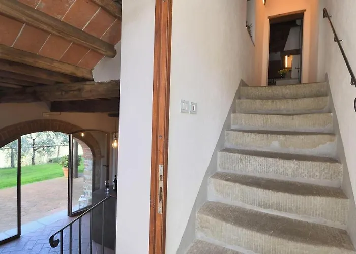 Poggio A Mandria Villa *